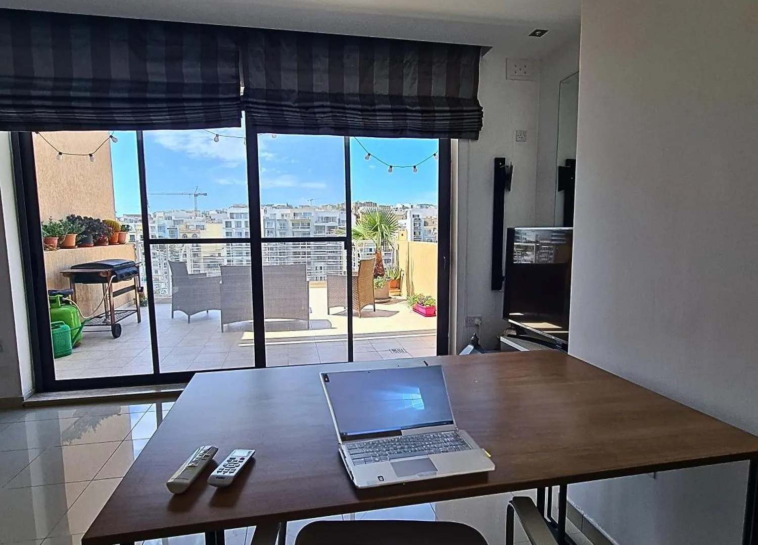 2 Bedroom Seafront Duplex Penthouse In The Heart Of Spinola Bay Saint Julian's Apartment