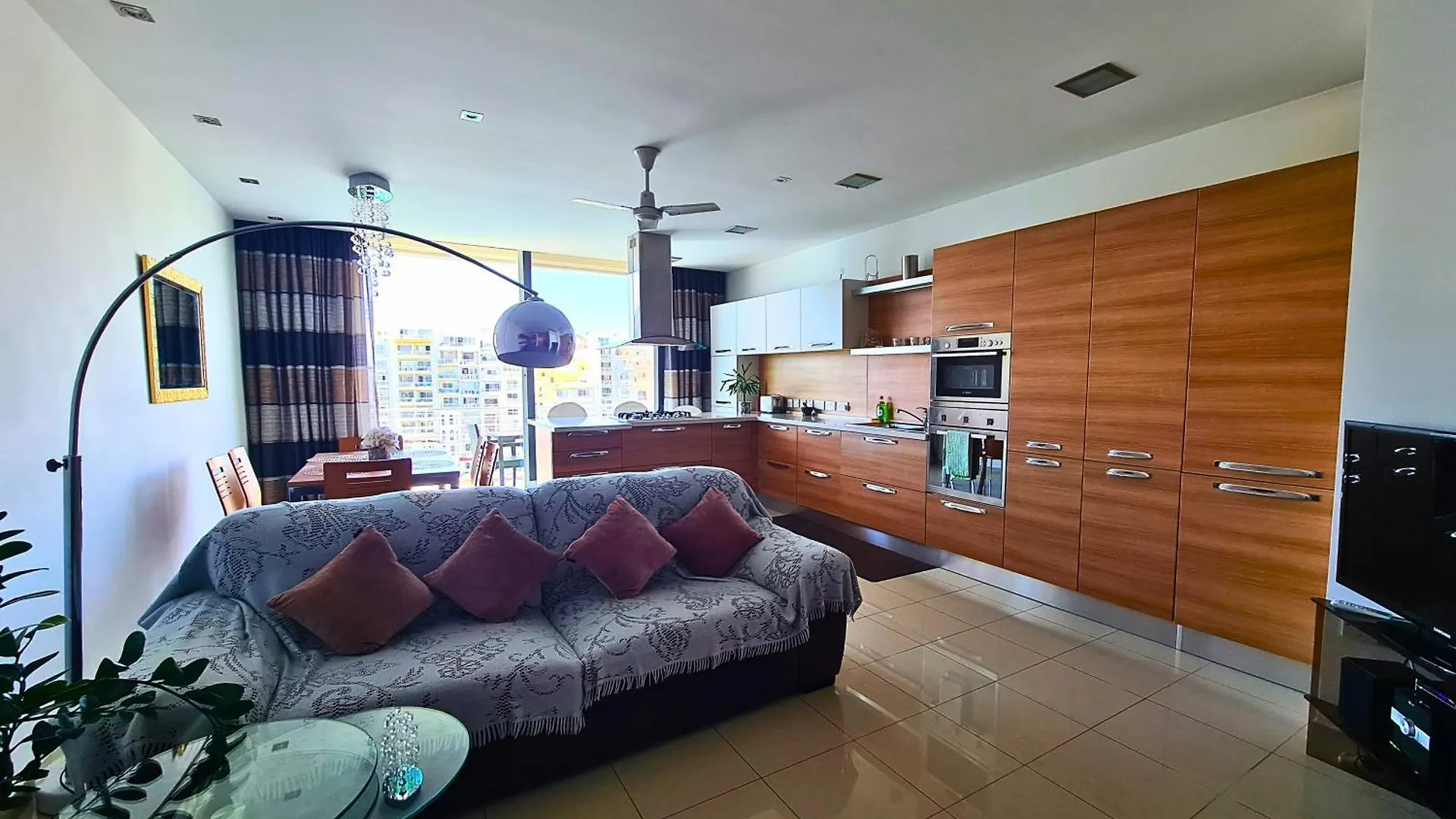 2 Bedroom Seafront Duplex Penthouse In The Heart Of Spinola Bay Saint Julian's Apartment