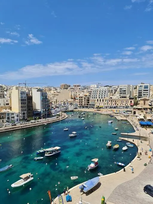 2 Bedroom Seafront Duplex Penthouse In The Heart Of Spinola Bay San Ġiljan Malta